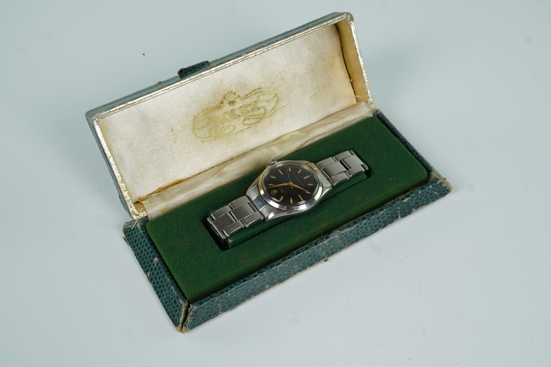 A gentleman's 1950's stainless steel Rolex Oster Royal shock-resisting manual wind mid-size wrist watch
